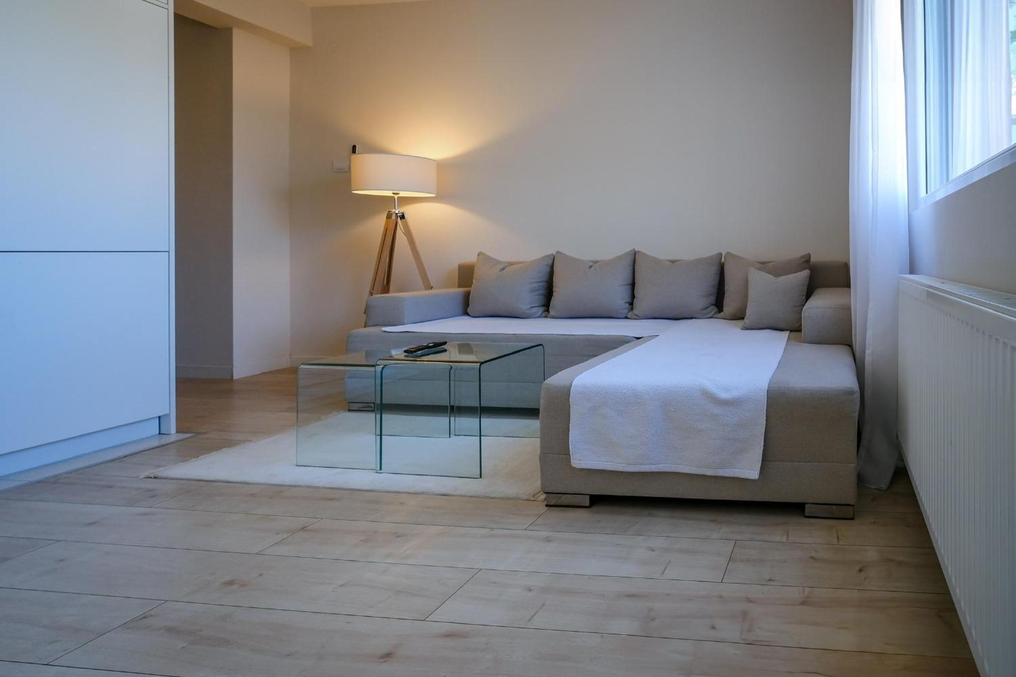 Apartment In Nis, Center! Brand-New Экстерьер фото